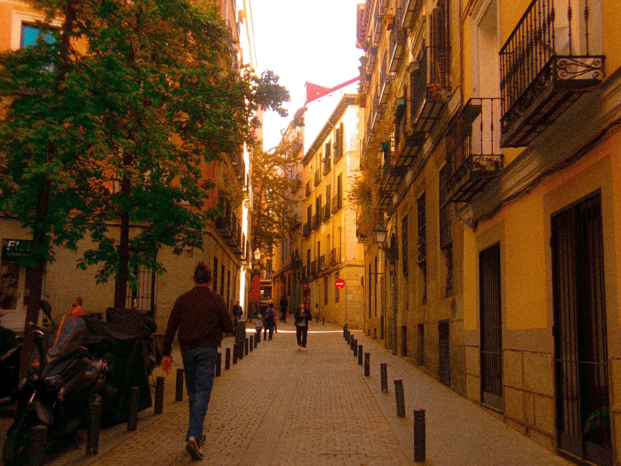 Madrid alleyways